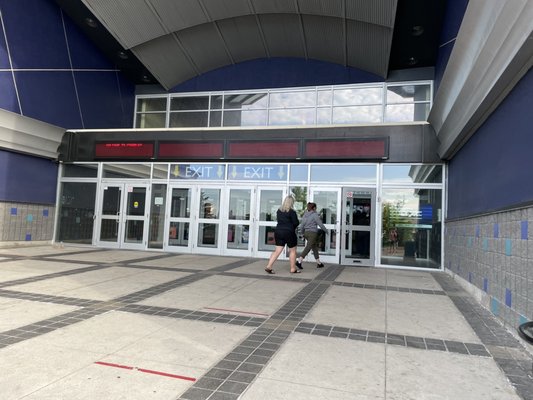 Cineplex Odeon Eglinton Town Centre Cinemas by null