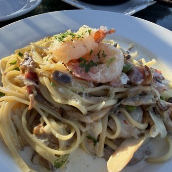 Pat Quinn's Restaurant & Bar - Seafood pasta carbonara - American Near Me - Delta, British Columbia Pat Quinn's Restaurant & Bar - Seafood pasta carbonara - American Near Me - Delta, British Columbia