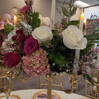 Muh Flowers - Floral Centerpieces - Florists Near Me - Gaithersburg, Maryland Muh Flowers - Floral Centerpieces - Florists Near Me - Gaithersburg, Maryland