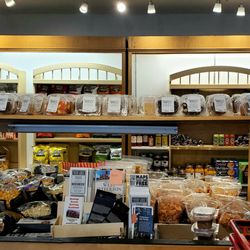 Main Street Deli - Snacks, Sauces, Fudge, etc.