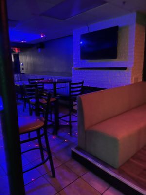 TacoDero Restaurant & Lounge by null