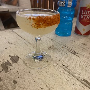 Backyard on Broadway - Cucumber Martini - Bars Near Me - San Antonio, Texas Backyard on Broadway - Cucumber Martini - Bars Near Me - San Antonio, Texas