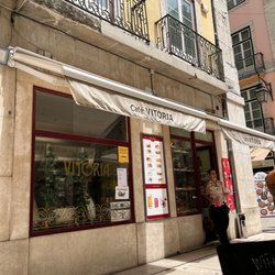 Café Vitória - Front of the cafe
