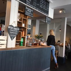 Cherryleaf coffee house