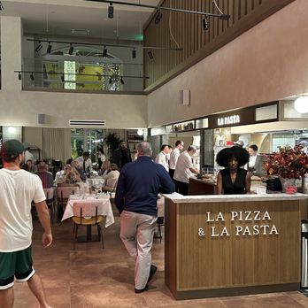 Eataly - West Palm Beach - International Grocery Near Me - West Palm Beach, Florida