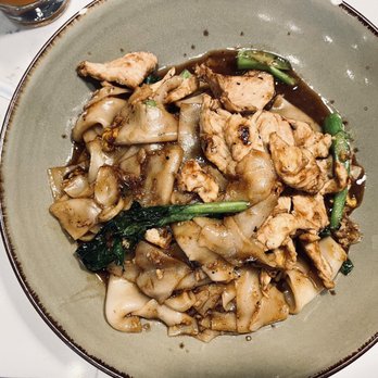 Thai at Laurel - Pad Si Ew - Thai Near Me - Laurel, Maryland