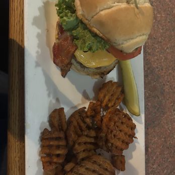 Woody's Raw Bar & Grill - Big Woody Burger and Sweet Potato Fries - Sports Bars Near Me - Chesapeake, Virginia Woody's Raw Bar & Grill - Big Woody Burger and Sweet Potato Fries - Sports Bars Near Me - Chesapeake, Virginia