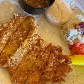 Katsuya - Chicken katsu w/ curry on the side - Japanese Near Me - Mississauga, Ontario Katsuya - Chicken katsu w/ curry on the side - Japanese Near Me - Mississauga, Ontario