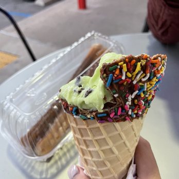 Panchitos Ice Cream - Mente de chocolate - Ice Cream & Frozen Yogurt Near Me - Lexington, Kentucky Panchitos Ice Cream - Mente de chocolate - Ice Cream & Frozen Yogurt Near Me - Lexington, Kentucky