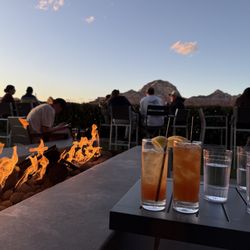 Redwall Lounge
