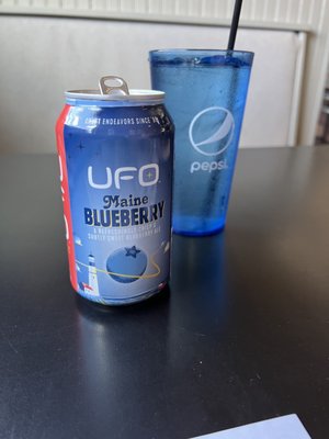 Off the Hook Bar and Grill by null