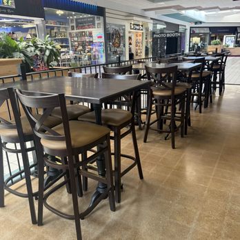 Maddalena's Italian Cafe - Italian Near Me - Kelso, Washington