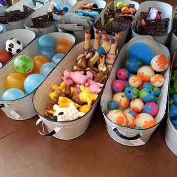 Fideaux - Pet Stores Near Me - Healdsburg, California