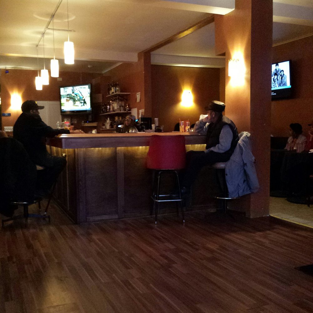 The New Look Restaurant - The New Look Restaurant at 2543 E 83rd st, Chicago, Illinois is a great place to come for Soul food and Soul Music... - Soul Food Near Me - Chicago, Illinois The New Look Restaurant - The New Look Restaurant at 2543 E 83rd st, Chicago, Illinois is a great place to come for Soul food and Soul Music... - Soul Food Near Me - Chicago, Illinois