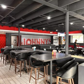 JOHNNY'S WORLD FAMOUS CHICKEN & WAFFLES - Updated March 2026 - 302