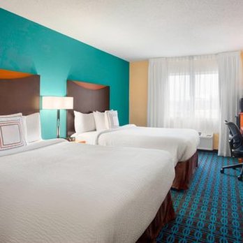 Fairfield Inn Dubuque - Hotels Near Me - Dubuque, Iowa