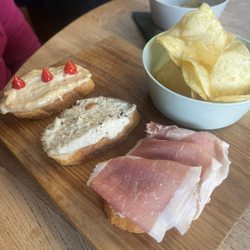 Ai 2 Compari - Cicchettini fantastici