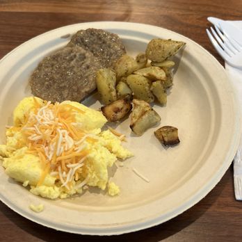 Hampton Inn Boston Seaport District - Breakfast - Hotels Near Me - Boston, Massachusetts Hampton Inn Boston Seaport District - Breakfast - Hotels Near Me - Boston, Massachusetts