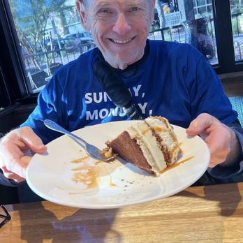 Kona Grill - Desert Ridge - Art,Enjoying Carrot Cake - Sushi Bars Near Me - Phoenix, Arizona Kona Grill - Desert Ridge - Art,Enjoying Carrot Cake - Sushi Bars Near Me - Phoenix, Arizona