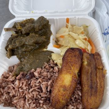 Ray's Caribbean American Food - Curry Goat, Rice & Peas, plantains - Caribbean Near Me - Aberdeen, Maryland