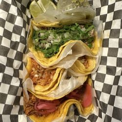Latin Food & Products - Taco trio