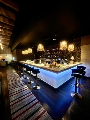Sakhuu Thai Plano by null