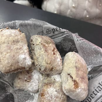 Wilma's - Beignets - Seafood Near Me - Wilmington, Delaware