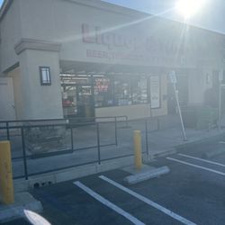 Porter Plaza Liquors - Entrance