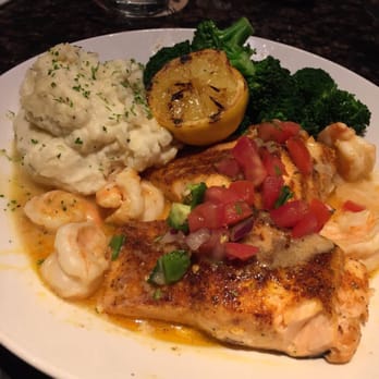 Red Lobster - Salmon w shrimp - Seafood Near Me - Mesa, Arizona Red Lobster - Salmon w shrimp - Seafood Near Me - Mesa, Arizona