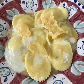 Posides - Lemon ravioli with Parmesan crisp - Cafes Near Me - Positano, SA