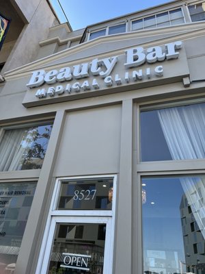 Beauty Bar West Hollywood by null