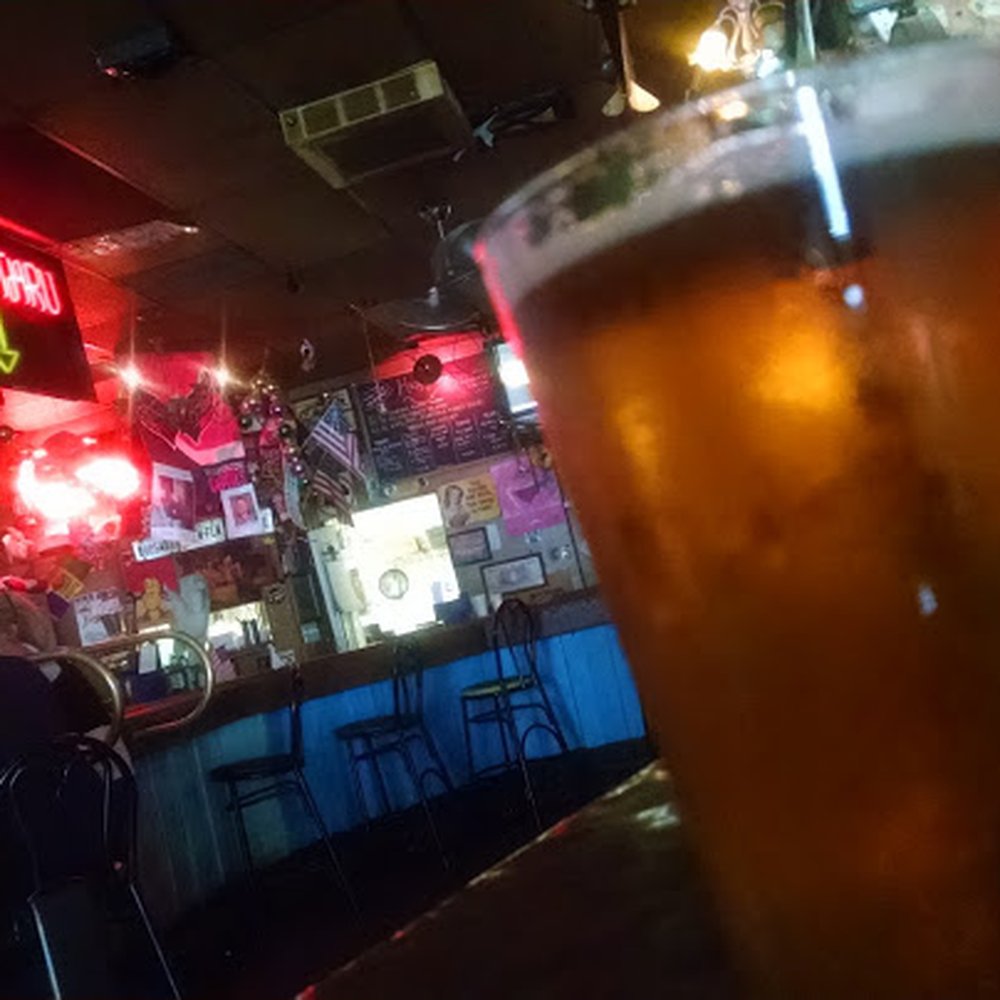 Fats Fairfax - Brew - Dive Bars Near Me - Fairfax, Virginia Fats Fairfax - Brew - Dive Bars Near Me - Fairfax, Virginia