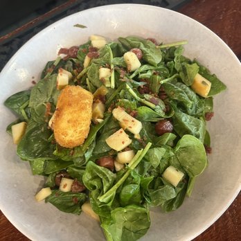 Boca - Goat cheese salad - Bars Near Me - Winter Park, Florida