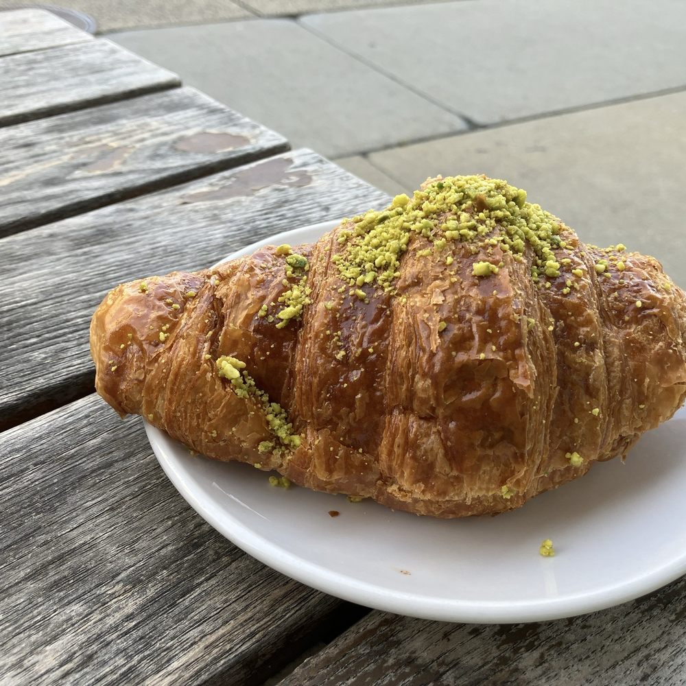 Pistachio croissant- meh Pistachio croissant- meh