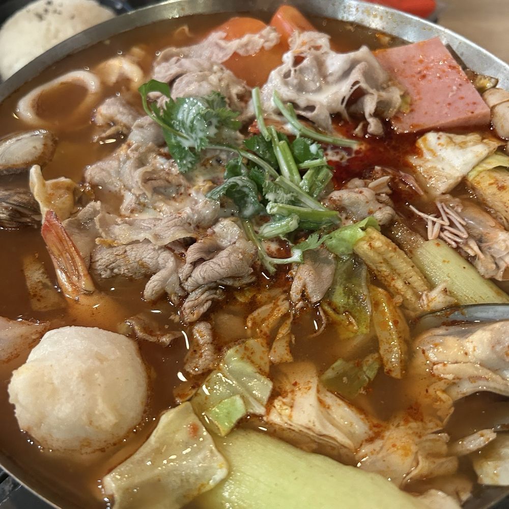 Boiling Point - Thai tomato - Hot Pot Near Me - Fremont, California