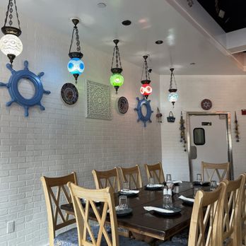 Alacati Mediterranean Restaurant - Beautiful Ambiance - Mediterranean Near Me - Plantation, Florida