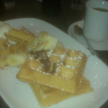 Chicago Waffles - brussels waffle with bananas and nutella - Breakfast & Brunch Near Me - Chicago, Illinois