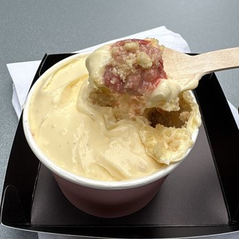 Humble Crumble - Desserts Near Me - London, XGL