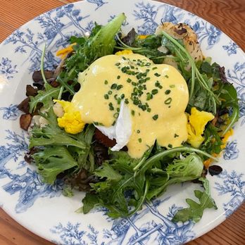 Catch 122 - Breakfast & Brunch Near Me - North Vancouver, British Columbia
