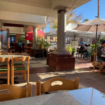 Thai Kitchen - Outdoor patio dining - Thai Near Me - Temecula, California