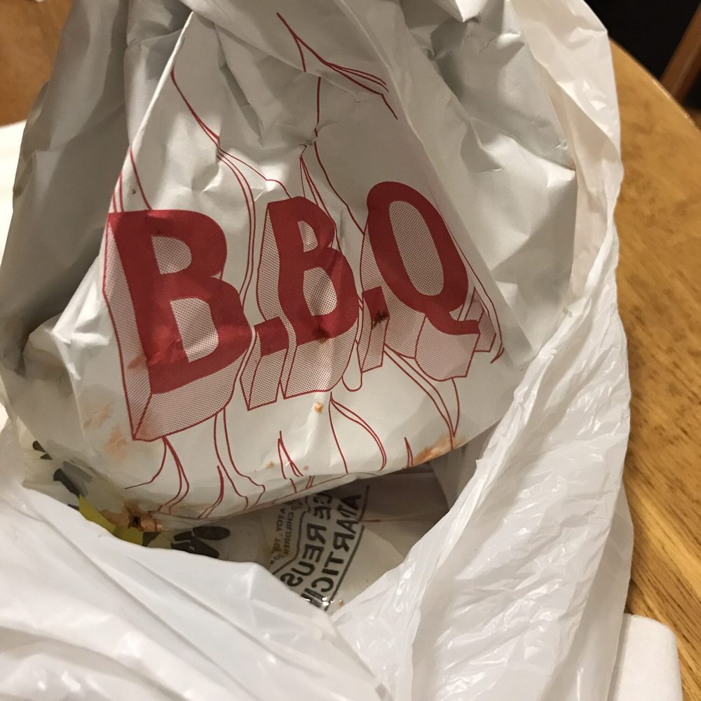 Packaging for the ribs to-go: three bags of protection! Packaging for the ribs to-go: three bags of protection!