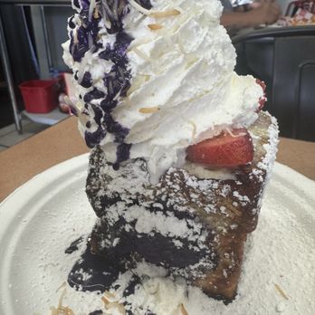 Button Up Cafe - Breakfast & Brunch Near Me - Pearl City, Hawaii