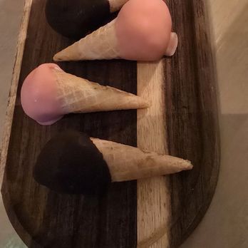 Bottiglia - Mini cones (missing the pistachio?) - Italian Near Me - Henderson, Nevada