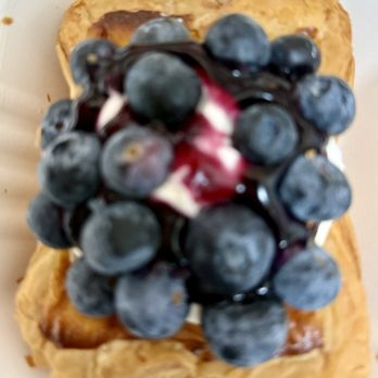 Lelecha - Blueberry Basque Cheese Tart - Bakeries Near Me - New York, New York