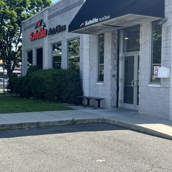 Safelite AutoGlass - Windshield Installation & Repair Near Me - Bronx, New York Safelite AutoGlass - Windshield Installation & Repair Near Me - Bronx, New York