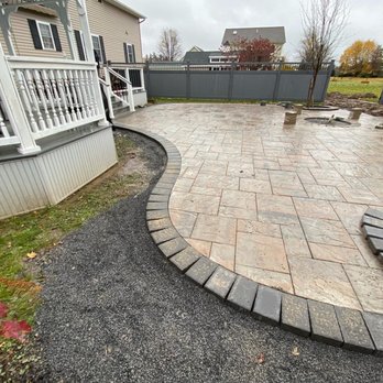 BL Landscape - Curves are sexy? - Landscaping Near Me - Albion, New York BL Landscape - Curves are sexy? - Landscaping Near Me - Albion, New York