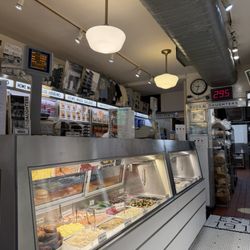 Russ & Daughters - Interior