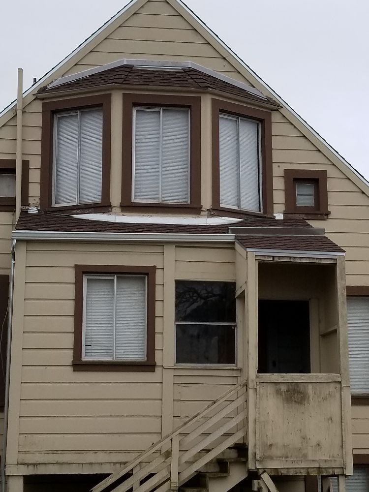 Slide of The Last Detail Roofing