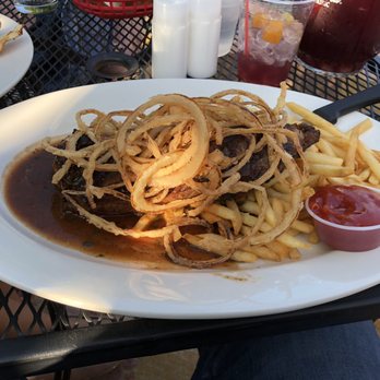 La Lanterna Restaurant & Caffe - Italian Near Me - Yonkers, New York