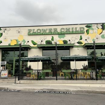 Flower Child - The front of the restaurant - Salad Near Me - Franklin, Tennessee